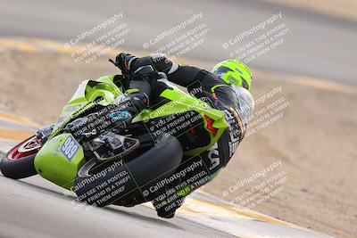 media/Dec-17-2022-SoCal Trackdays (Sat) [[224abd9271]]/Turn 10 Backside (120pm)/